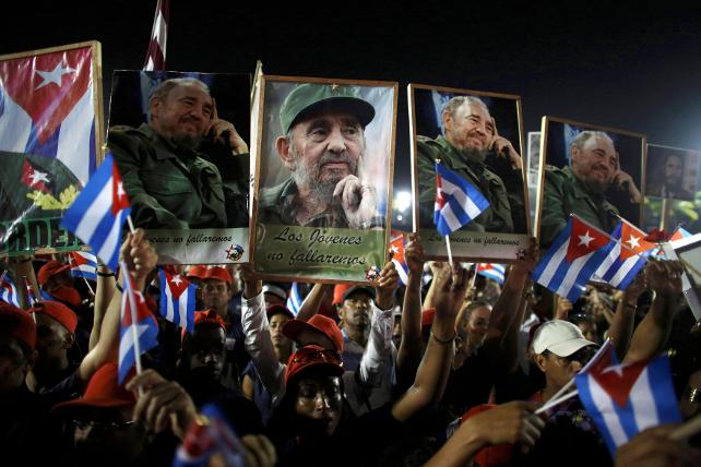 RAUL CASTRO, FİDEL'İN VASİYETİNİ AÇIKLADI