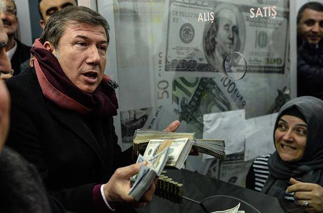 TANJU ÇOLAK ORGANİZE ETTİ; SAMSUNLULAR 1 MİLYON DOLAR BOZDURDU