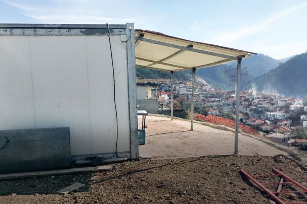 İZMİR'DE 6 ÖĞRETMENE TECAVÜZ GİRİŞİMİ