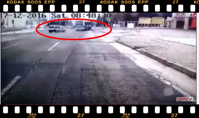 İŞTE PATLAMADAN 1 DAKİKA ÖNCE BOMBALI ARAÇ