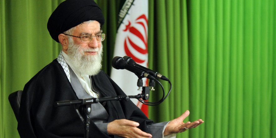 REHBER İMAM'IN ANAYASASI