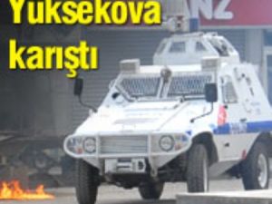 Yüksekova'da Ayaklandı!