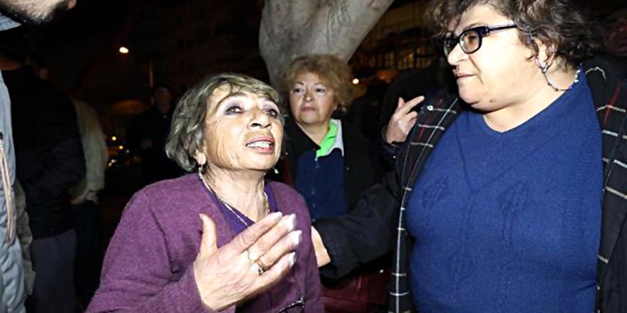 ANTALYA'DA 9 KATLI APARTMANDA YANGIN