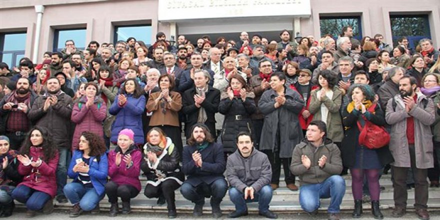 ANKARA ÜNİVERSİTESİNDE PROTESTO EYLEMİ