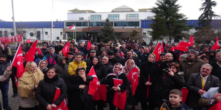 AKP'Lİ İKİ BELEDİYEDE REFERANDUM SKANDALI