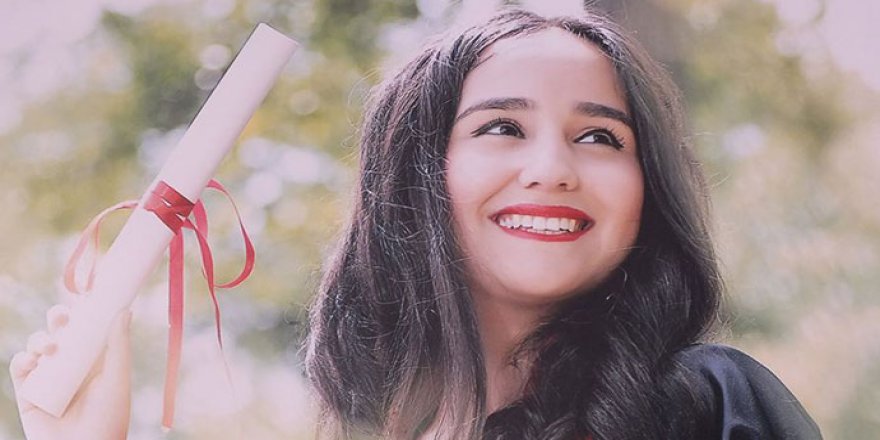 KIZ YURDUNDA SIR OLAY :GENÇ KIZ CAMDAN ATILDI İDDİASI