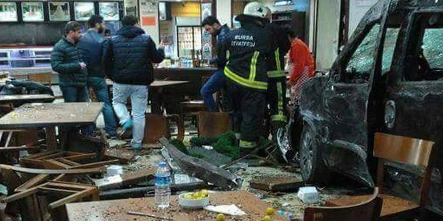 BURSA'NIN ÜNLÜ RESTORANINDA KAZA DEHŞETİ