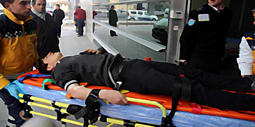 KAYSERİLİ GENÇ "HARAKİRİ" YAPTI