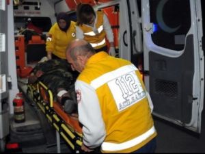 Askeri araç şarampole yuvarlandı: 7 yaralı