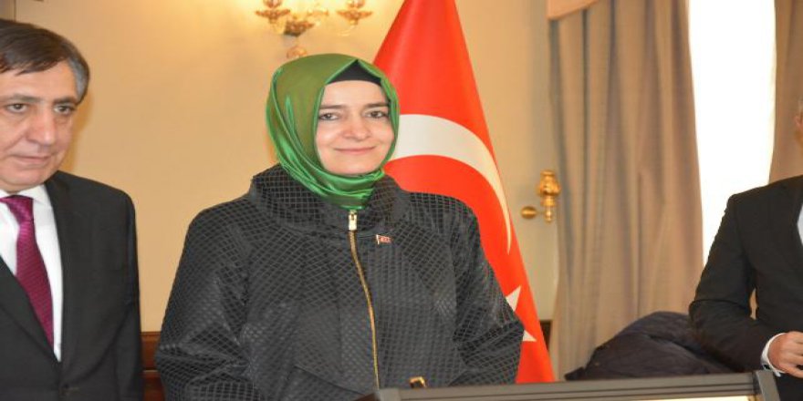 HOLLANDA'YA GİDECEK BAKAN KAYA'NIN KARAYOLUYLA GİDECEĞİ İSTİKAMET KAPATILDI