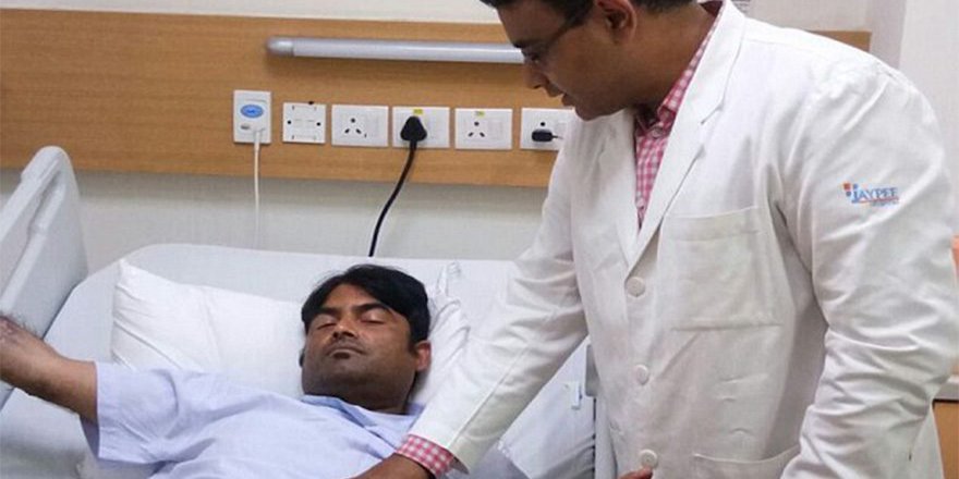 SEKS YAPMIYOR DİYE KOCASININ CİNSEL ORGANINI KESTİ