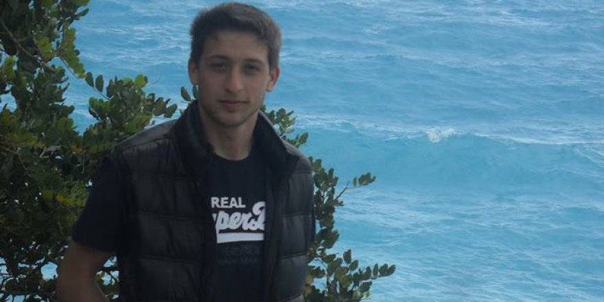 Üniversite öğrencisi evinde ölü bulundu