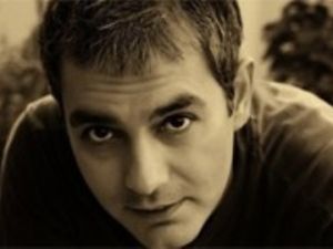 Ünlü müzisyen hayatını kaybetti!