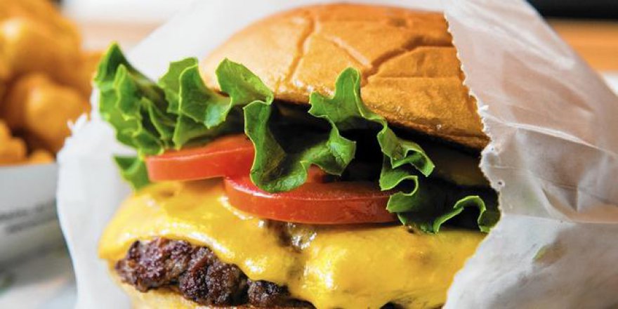 İstiklal Caddesi'ndeki ünlü hamburgerci kapandı