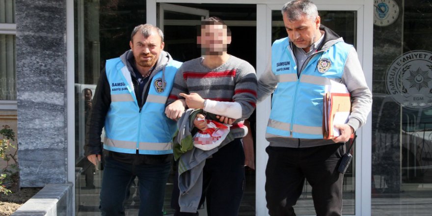 Önce tartıştığı kişiyi sonra da ağabeyini bıçakladı