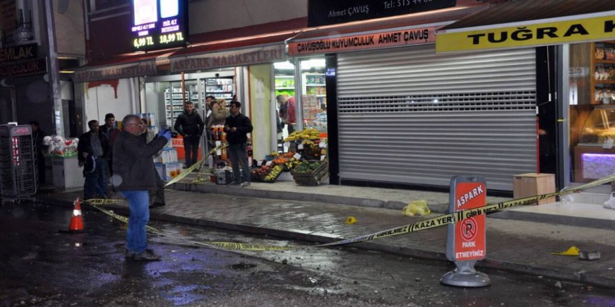 Amcası yeğeni ve eşine kurşun yağdırdı