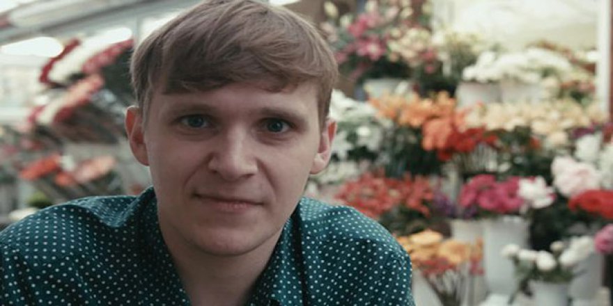 Google ve Facebook'un 100 milyon dolarını çaldı