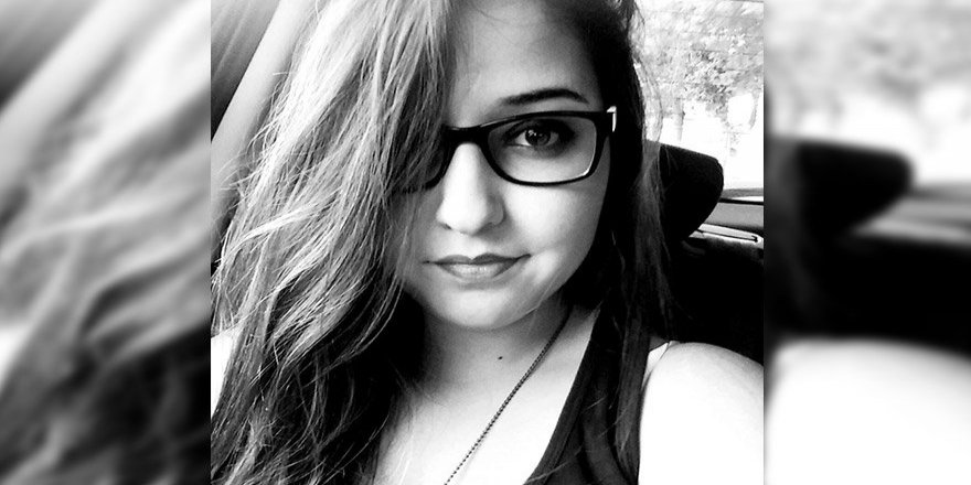 Boğazına demir saplanan genç kızdan kötü haber