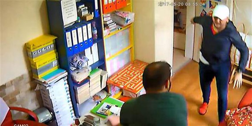 Antalya'da çocuğunu görmek isteyen baba bıçakla kreşi bastı