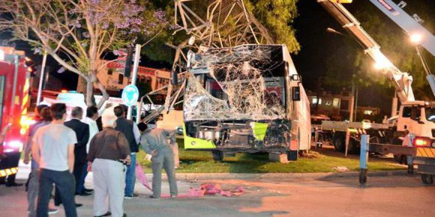 Adana'da Belediye otobüsü faciası
