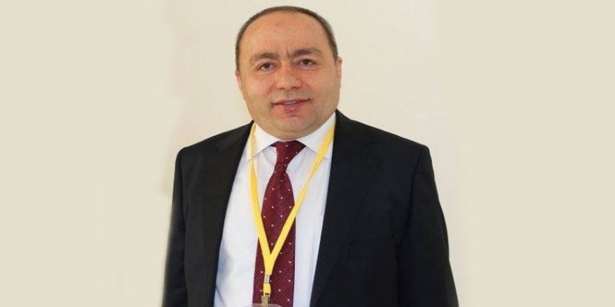 Üniversitedeki odasında fenalaşan profesör hayatını kaybetti