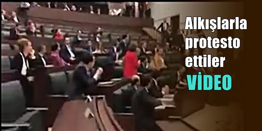 AKP'li Vekillerden Gurup Toplantısı öncesi protesto