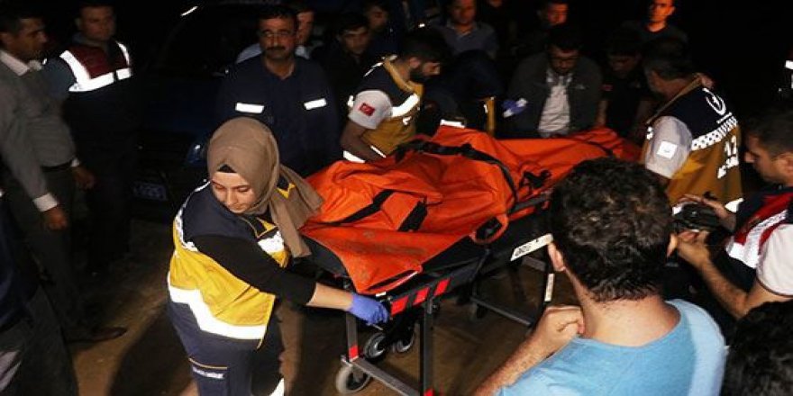 İntihar eden kadını kurtarmak isterken öldü