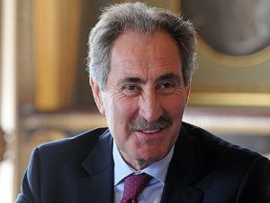 ERTUĞRUL GÜNAY AKP'Yİ TOPA TUTTU