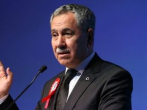 Arınç çıldırdı: Siyasetçi müsveddeleri!