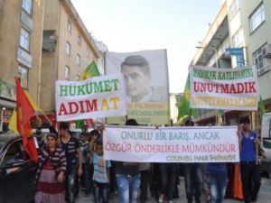 BDP yürüyüşünde olaylar çıktı