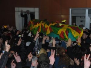 3 PKK'lı kadının cenazesi Diyarbakır'da