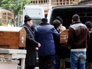 Yasak aşk kurbanları toprağa verildi