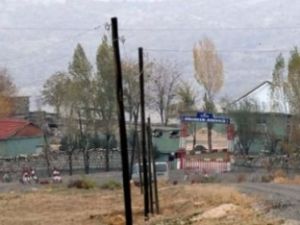 Lice'de silahlar toplatıldı