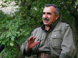 'Hava saldırıları sırasında mağaraya giriyor'