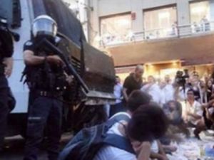 Haber 7 çalışanı Taksim'i Gazze sandı