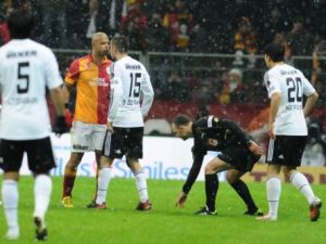 İşte Melo'ya Bu Fotoğrafın Cezası