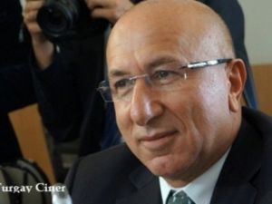 Erdoğan'ın adamı Ciner'in holdinginin başına geçti