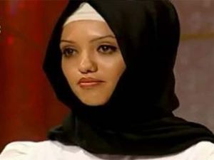 Başörtülü yarışmacıdan şok iddia!