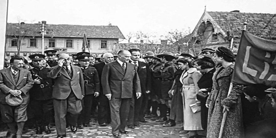 Ben Atatürk'ü ....