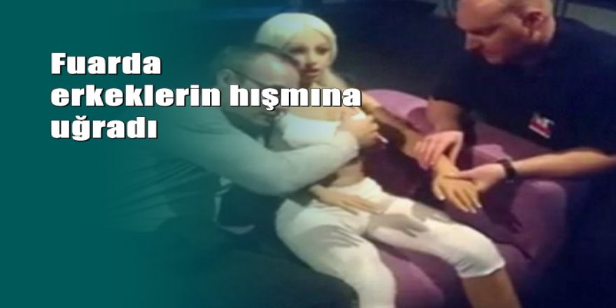 Seks robotu Samantha 'aşırı ilgiden' bozuldu