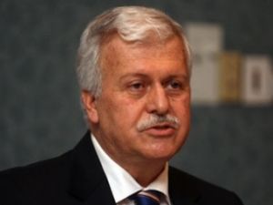 Gülen'in sağ kolundan AKP'ye nota!