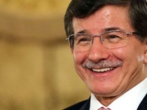 Bu videoyu mutlaka izleyin: Davutoğlu istifa!