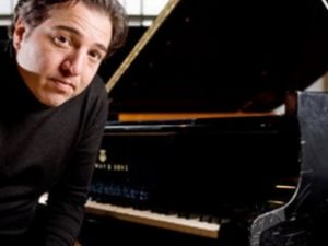 Fazıl Say'a ODTÜ tehdidi