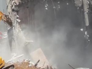 Emek'i taşımadılar, YIKTILAR