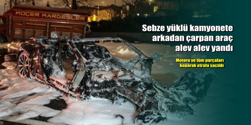 TEM Otoyolu'nda feci kaza: Lüks araç alev alev yandı