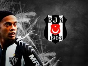 Flaş.. Ronaldinho Beşiktaş'ta
