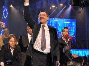 GÖKÇEK'TEN YENİ SEÇİM ŞARKISI