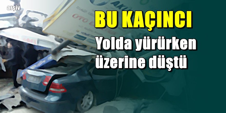 Konya'da reklam panosu faciası; 1 çocuk ağır yaralı
