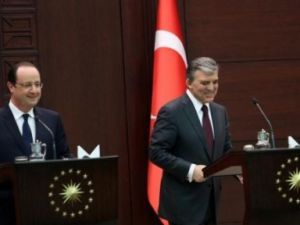 Hollande:Mustafa Kemal Atatürk'ü Düşünüyorum