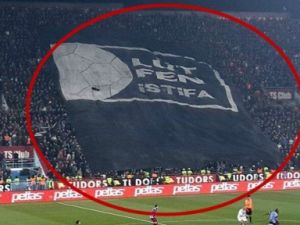 İşte LİG TV'nin göstermediği pankart!